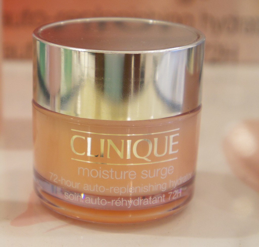 Clinique Moisture Surge